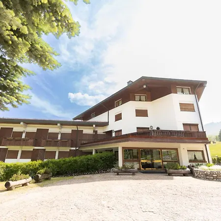 Casa Crignes, Residenziale A Due Passi Dal Centro Apartment *